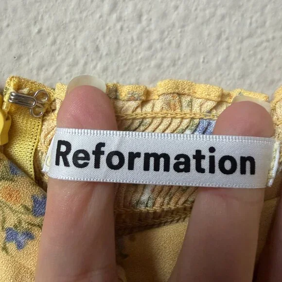 Reformation Lillet Mini Dress in Felicity Yellow Floral Size 8 - Picture 4 of 5